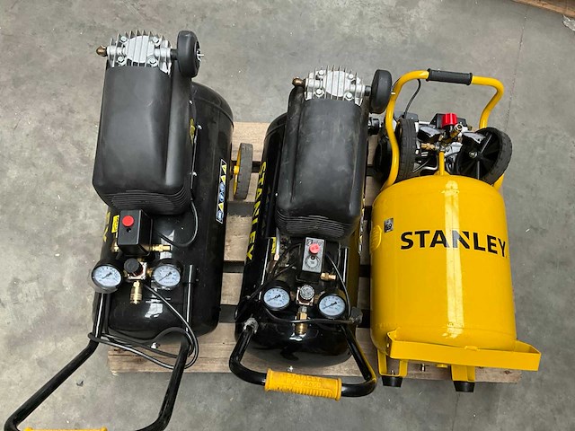 Stanley mix kavel diverse luchtcompressoren - afbeelding 3 van  13