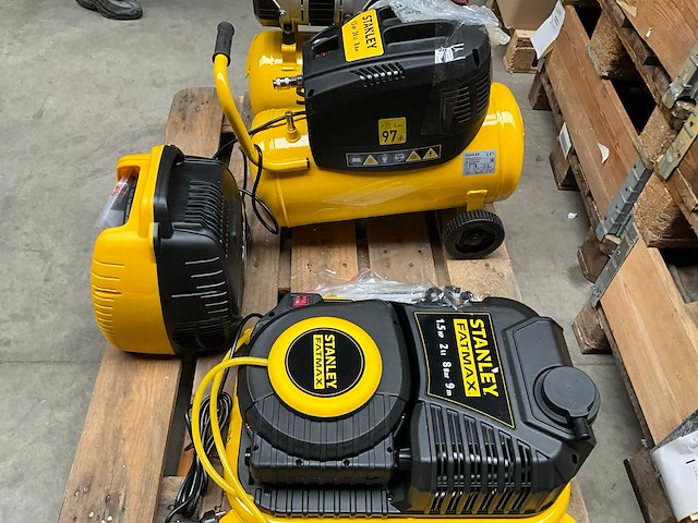 Stanley mix kavel diverse luchtcompressoren - afbeelding 10 van  10