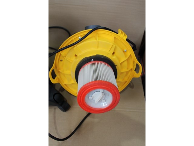 Stanley nat- en droogzuiger - afbeelding 4 van  5