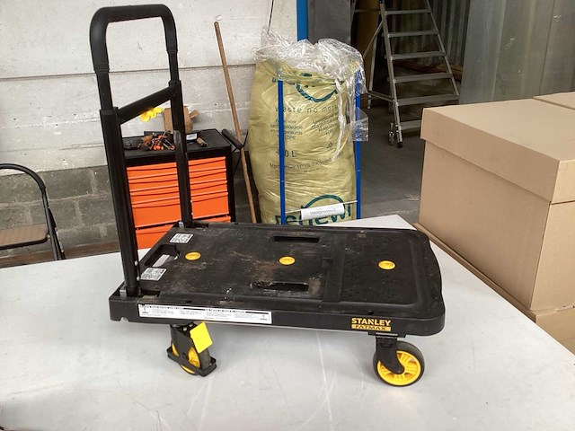 Stanley plateauwagen 66x40 cm - afbeelding 1 van  5