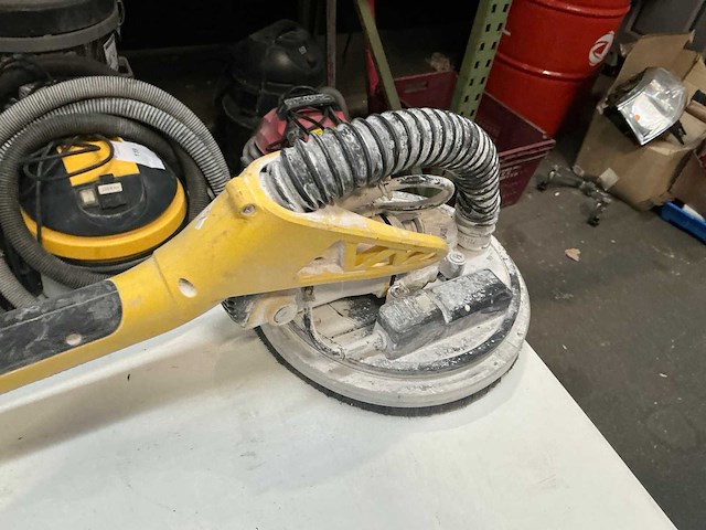 Stanley sfmee500 telescopische schuurmachine - afbeelding 2 van  3