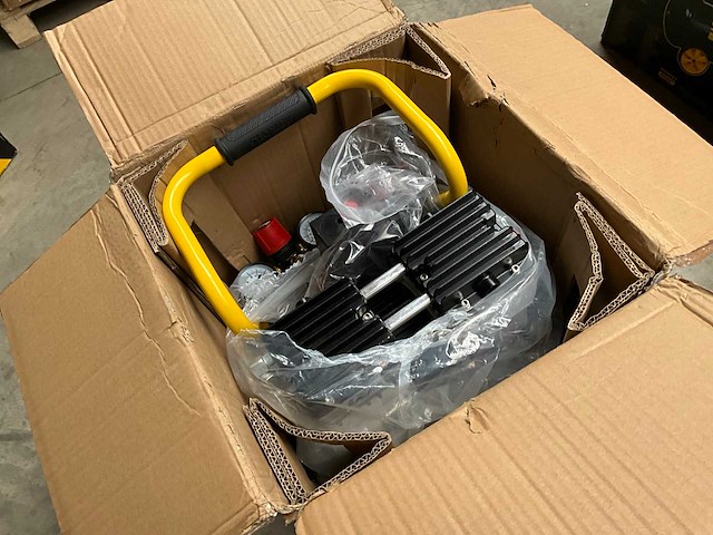 Stanley sxcms1350ve luchtcompressor - afbeelding 6 van  6