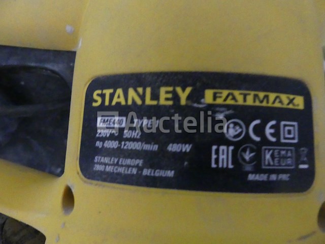 Stanley willekeurige baan schuurmachine fme440 - afbeelding 5 van  5