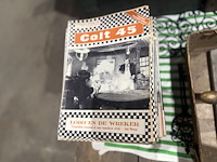 Stapel boekjes colt 45 - afbeelding 2 van  2