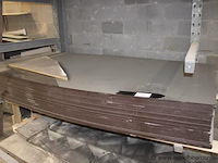 Stapel bouwplaten - afbeelding 1 van  1