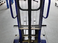 Stapelaar armanni - afbeelding 5 van  7