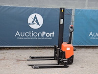 Stapelaar bt hwe100s elektrisch 1000kg 1.54m 2009 - afbeelding 1 van  1