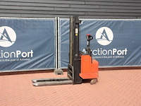 Stapelaar bt lsv 1250/12 elektrisch 1250kg 2.9m 2003 - afbeelding 1 van  1