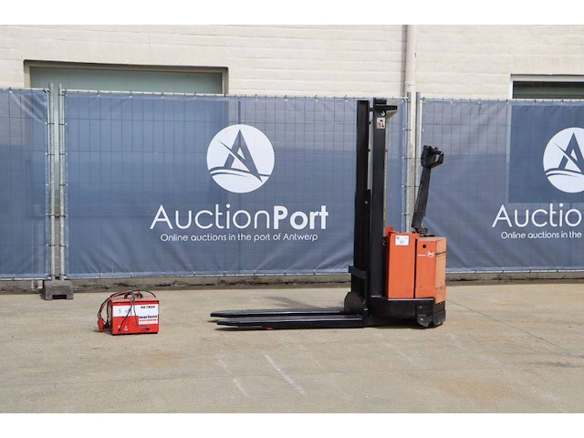 Stapelaar bt pps 1000 mx/1 elektrisch 1000kg 1.4m 1996 - afbeelding 1 van  1