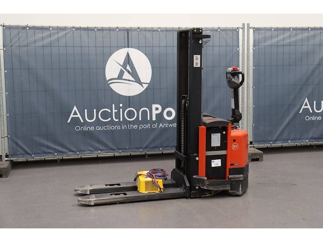 Stapelaar bt s12 elektrisch 1200kg 2.7m 2004 - afbeelding 1 van  1