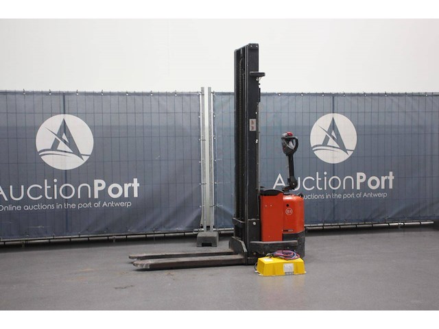Stapelaar bt s12 elektrisch 1200kg 3.7m 2004 - afbeelding 1 van  1