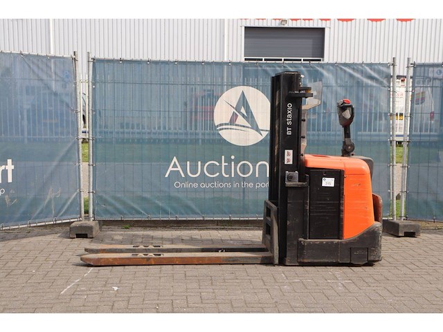 Stapelaar bt spe160 elektrisch 1600kg 4.4m 2012 - afbeelding 1 van  1
