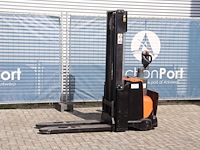 Stapelaar bt swe100 elektrisch 1000kg 2.9m 2009 - afbeelding 1 van  1