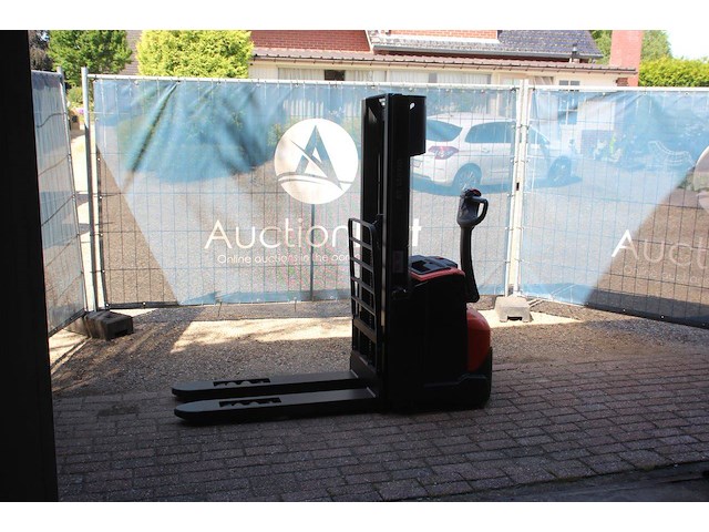 Stapelaar bt swe140l elektrisch 1400kg 2.65m 2015 - afbeelding 1 van  1