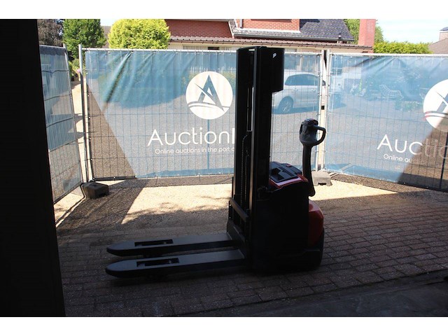 Stapelaar bt swe140l elektrisch 1400kg 2.65m 2015 - afbeelding 1 van  1