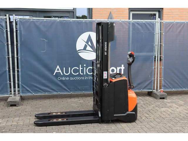 Stapelaar bt swe140l elektrisch 1400kg 2.65m 2016 - afbeelding 1 van  1