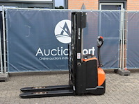 Stapelaar bt swe140l elektrisch 1400kg 2.65m 2016 - afbeelding 1 van  1