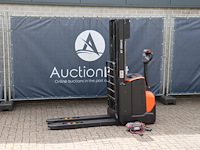 Stapelaar bt swe140l elektrisch 1400kg 2.7m 2015 - afbeelding 1 van  1