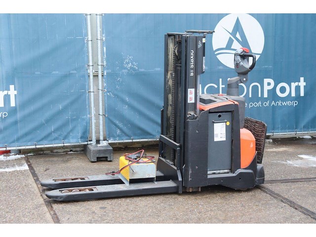 Stapelaar bt swe200d elektrisch 2000kg 2015 - afbeelding 1 van  1