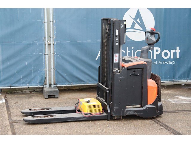 Stapelaar bt swe200d elektrisch 2000kg 2015 - afbeelding 1 van  1