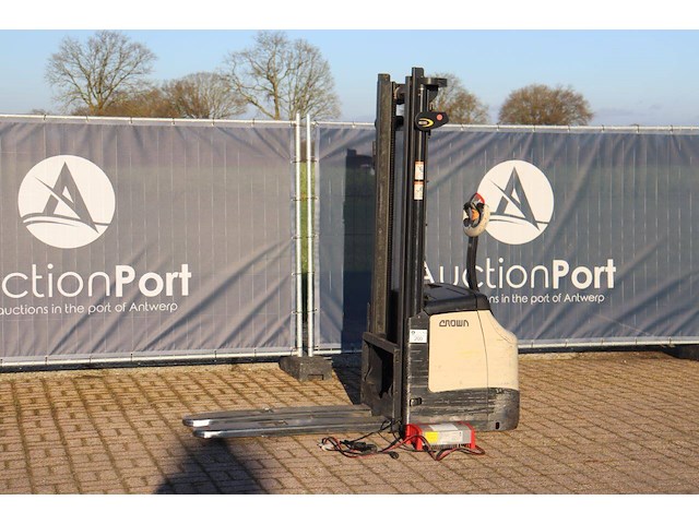 Stapelaar crown es4000 1.6tl elektrisch 1600kg 1.15m 2012 - afbeelding 1 van  1