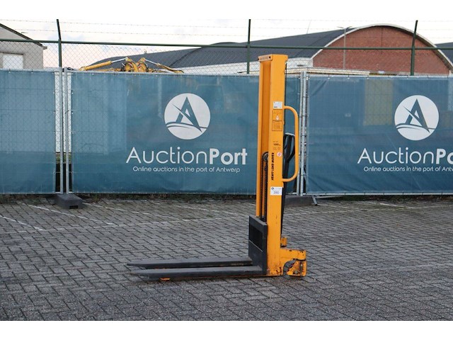 Stapelaar handstapelaar jj hs 1500 1000kg 2004 - afbeelding 1 van  1
