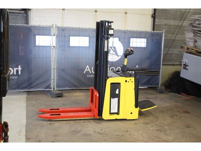 Stapelaar hyster elektrisch 1400kg 4.63m 2017 - afbeelding 1 van  1