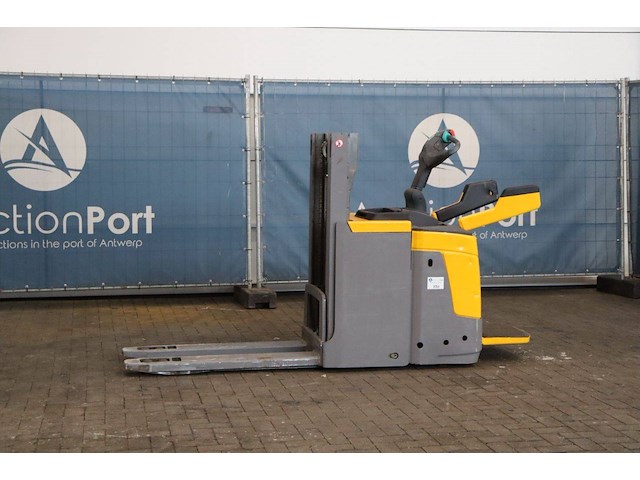 Stapelaar jungheinrich erd 220 kp elektrisch 2000kg 2016 - afbeelding 1 van  1