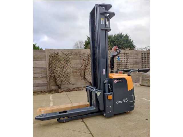 Stapelaar nycheki ew15 elektrisch 2000kg 5.5m nieuw - afbeelding 1 van  1