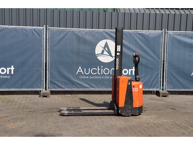 Stapelaar toyota 7sm08f elektrisch 1600kg 1.58m 2006 - afbeelding 1 van  1