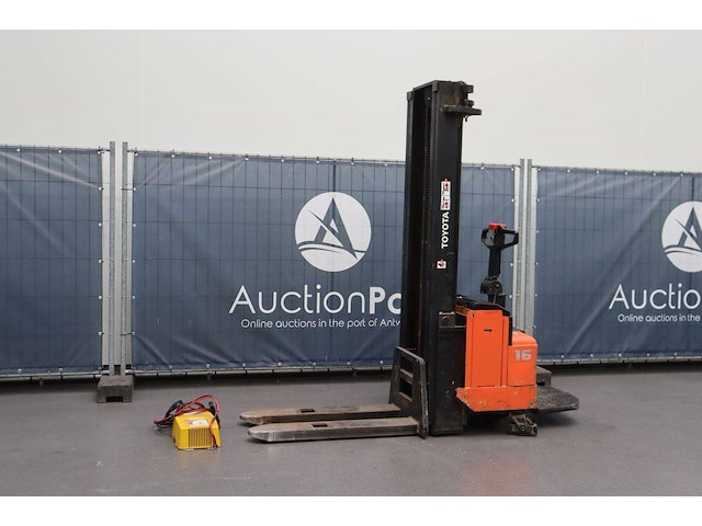 Stapelaar toyota sll16 elektrisch 1600kg 2000 - afbeelding 1 van  1
