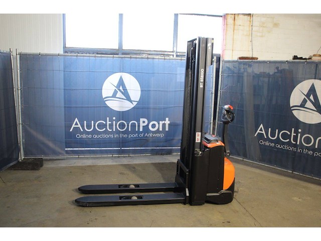 Stapelaar toyota swe100 elektrisch 1000kg 3.3m 2019 - afbeelding 1 van  1