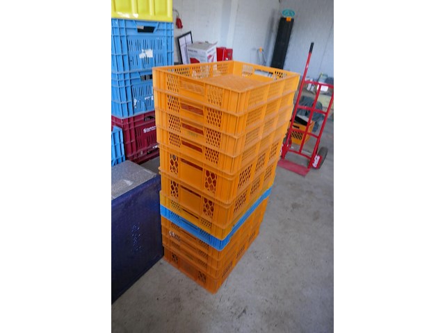 Stapelbakken en koelboxen - afbeelding 4 van  7