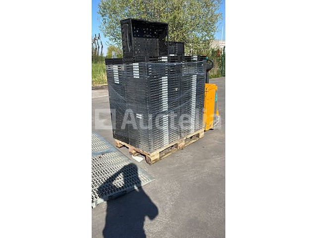 Stapelbare bakken - afbeelding 3 van  3
