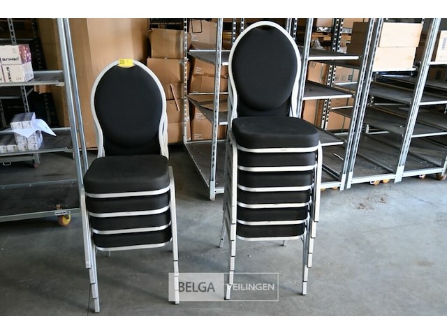 Stapelbare banketstoelen (10x) - afbeelding 1 van  2