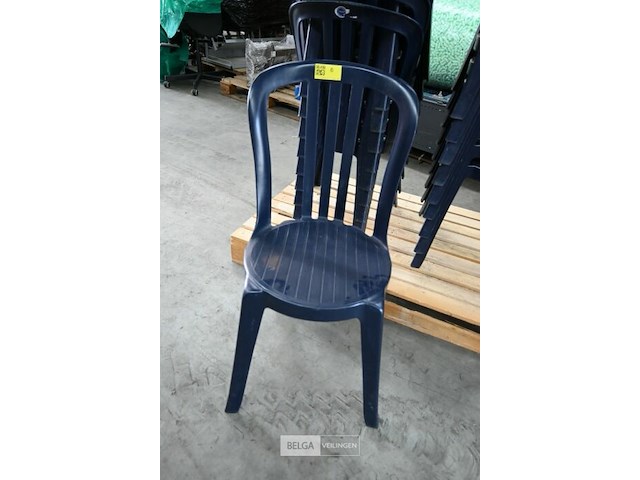 Stapelbare blauwe kunststof tuinstoelen (19x) - afbeelding 2 van  2