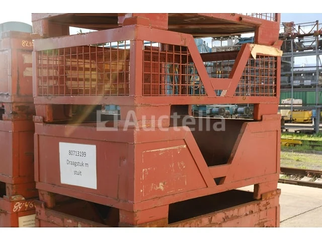 Stapelbare metalen bakken - afbeelding 4 van  5