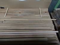 Stapelbare metalen houder + inhoud - afbeelding 2 van  3