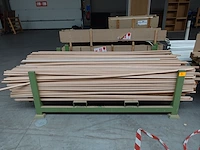 Stapelbare metalen houder + inhoud