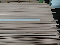 Stapelbare metalen houder + inhoud - afbeelding 2 van  3