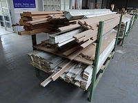 Stapelbare metalen houder + inhoud - afbeelding 3 van  4