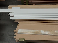 Stapelbare metalen houder + inhoud - afbeelding 2 van  4