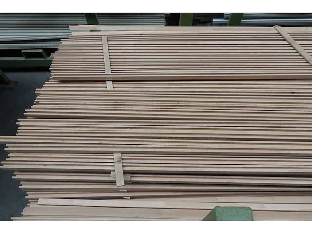 Stapelbare metalen houder + inhoud - afbeelding 2 van  4