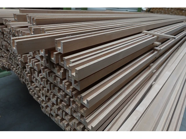 Stapelbare metalen houder + inhoud - afbeelding 4 van  4
