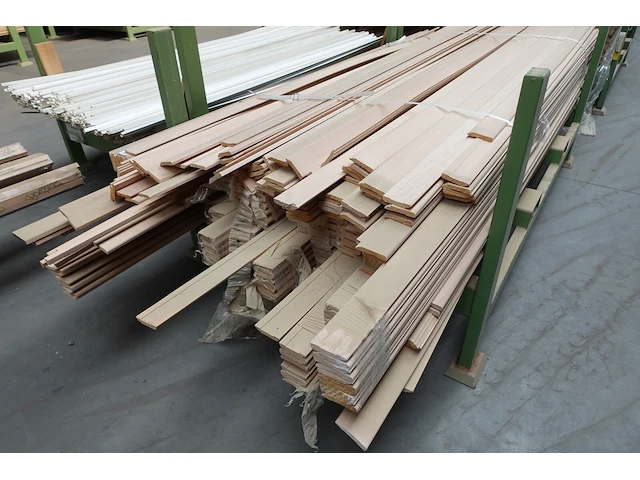 Stapelbare metalen houder + inhoud - afbeelding 5 van  5