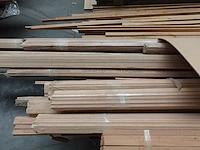 Stapelbare metalen houder + inhoud - afbeelding 2 van  4