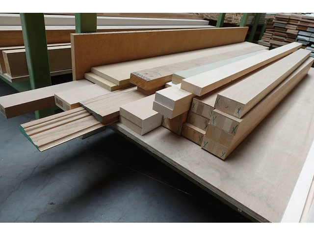 Stapelbare metalen houder + inhoud - afbeelding 5 van  6