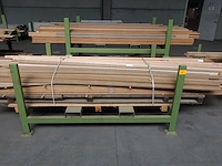 Stapelbare metalen houder + inhoud