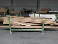 Stapelbare metalen houder + inhoud