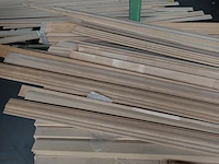 Stapelbare metalen houder + inhoud - afbeelding 2 van  3